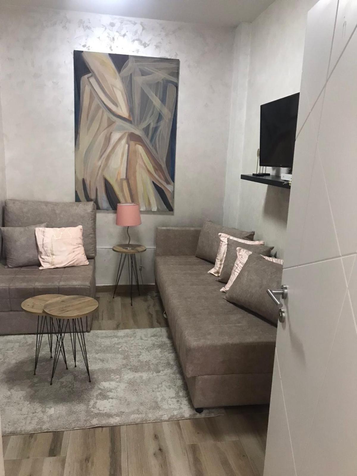 Apartments Dunja ノヴィ・サド エクステリア 写真