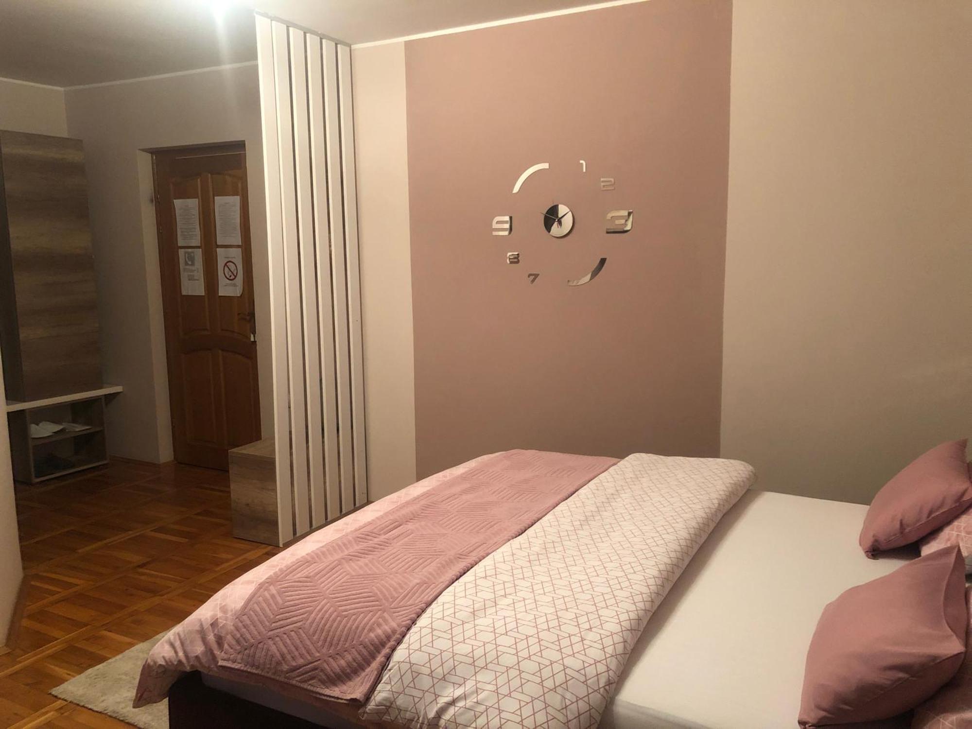 Apartments Dunja ノヴィ・サド エクステリア 写真